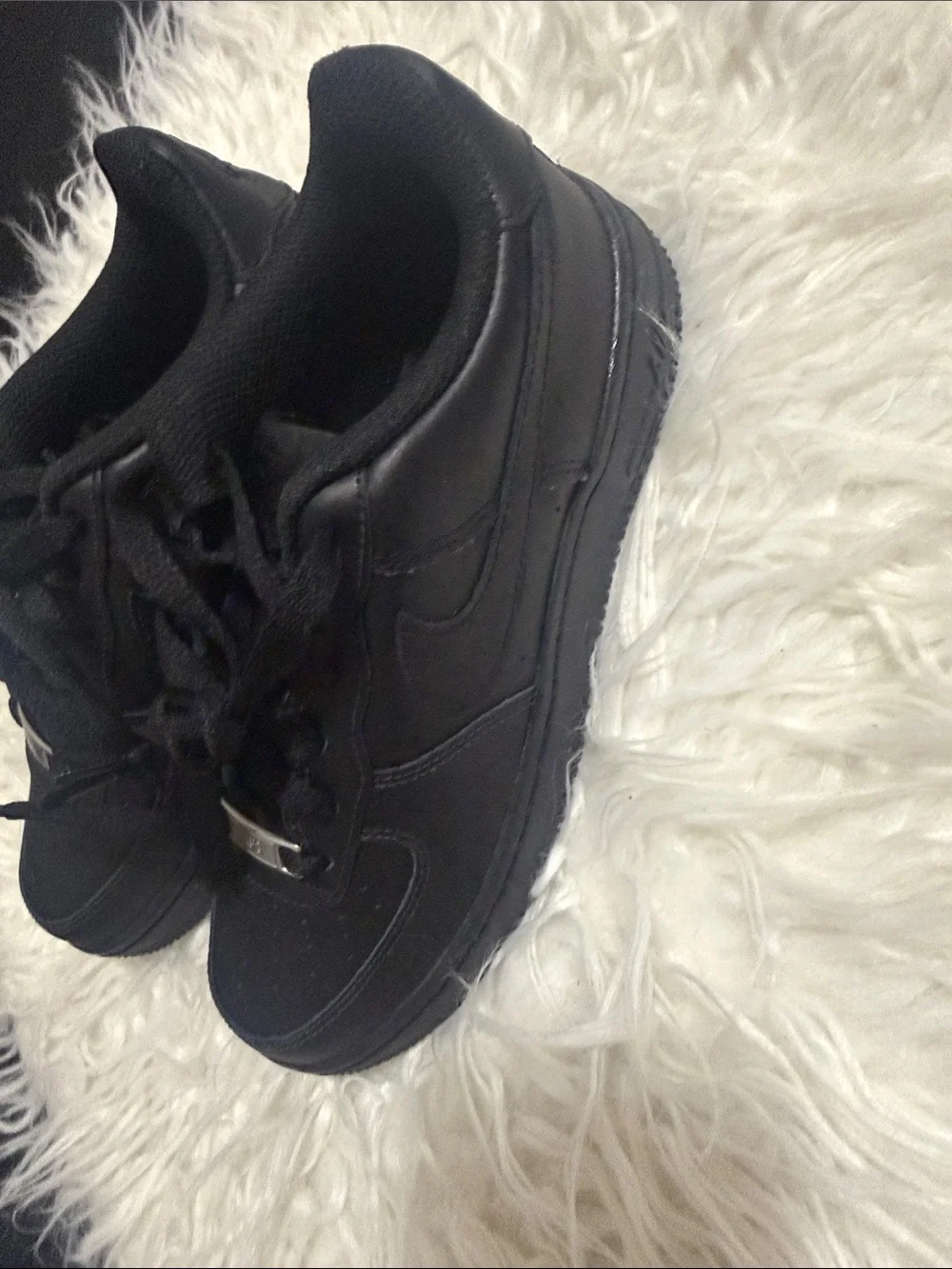 Kids Black Nike Air Force 1 LE